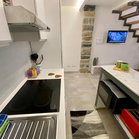 Loft Nineteen Apartment *