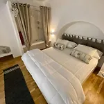 Loft Nineteen 아파트