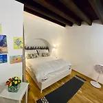 Loft Nineteen * 라스페치아